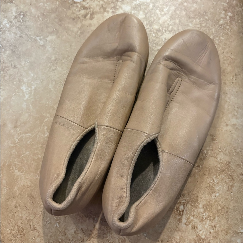 Bloch Slip-On Leather Tap Shoes